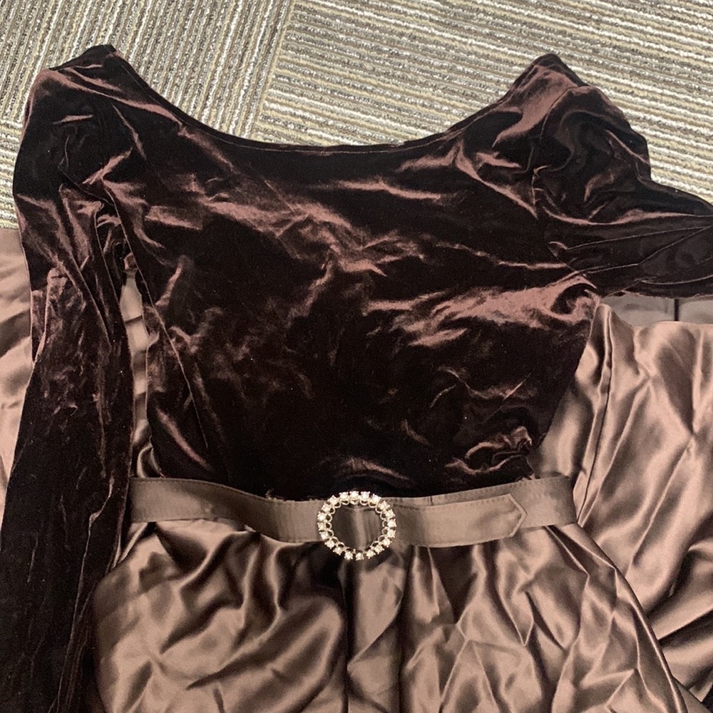 Chocolate brown formal dress size. Velveteen top satin bottom with bustle